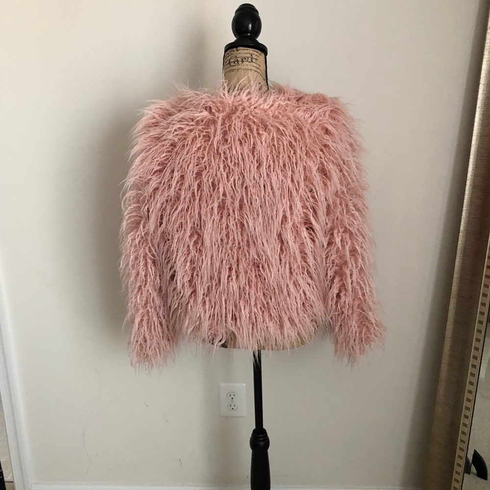 Light Pink Shaggy Faux Fur Jacket - Picture 5 of 5